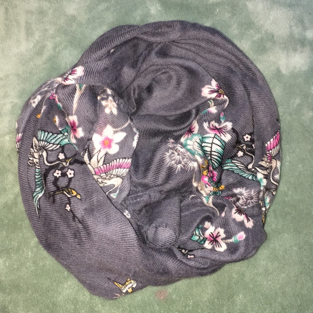 Infinity scarf